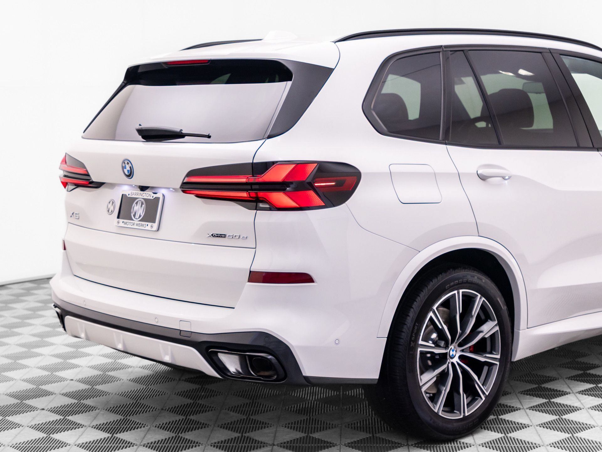Certified 2026 BMW X5 xDrive50e AWD/4WD image 38