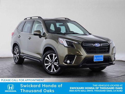 Used 2023 Subaru Forester Limited AWD/4WD image 1
