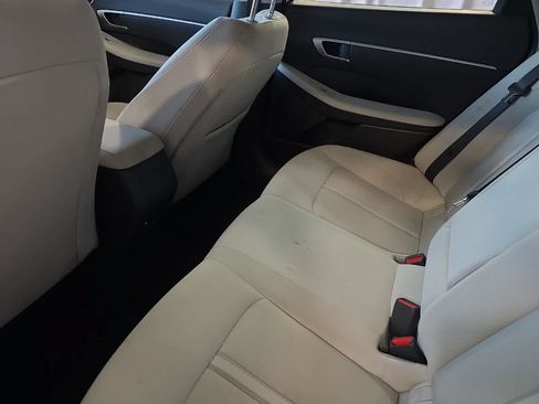 Used 2024 Hyundai Sonata SEL FWD image 5