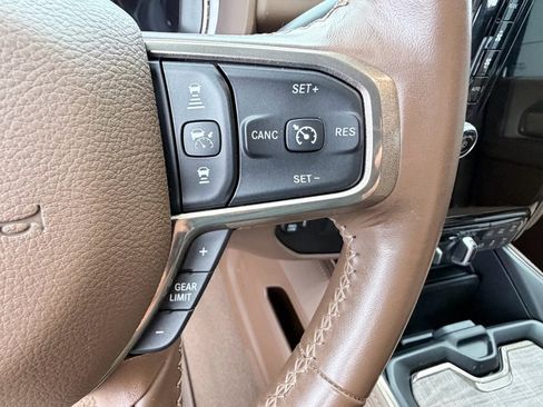 Used 2023 RAM 3500 Limited image 14