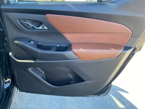 Used 2019 Chevrolet Traverse High Country w/ LPO, Floor Liner Package image 28