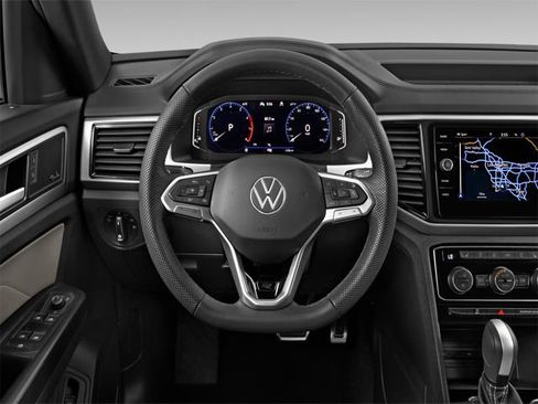 Used 2023 Volkswagen Atlas Cross Sport SEL R-Line AWD/4WD image 8