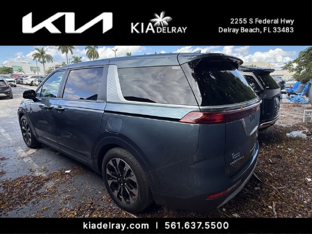 Certified 2024 Kia Carnival EX FWD image 3