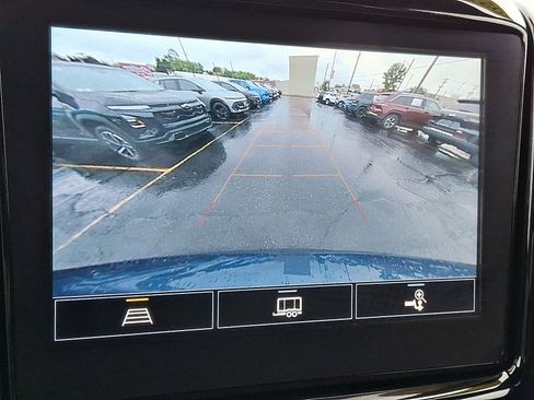 Certified 2023 Chevrolet Traverse LT image 22