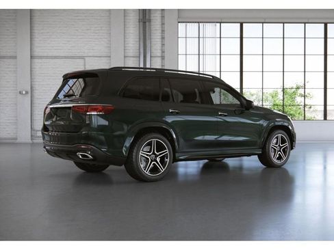 Used 2022 Mercedes-Benz GLS 450 4MATIC image 21