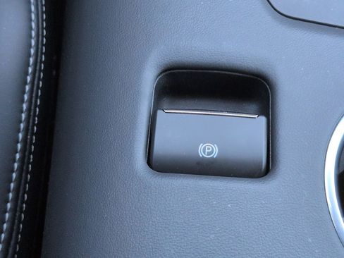 Used 2024 Ford Mustang GT Premium image 32