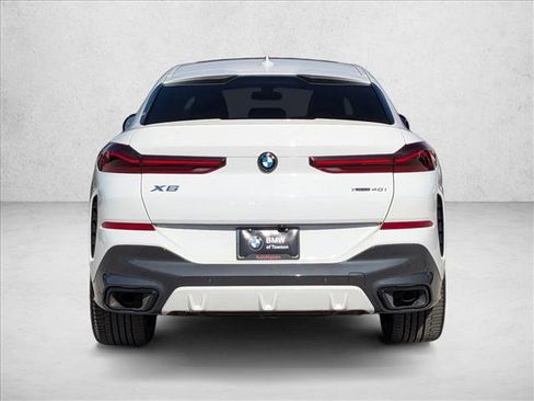 Used 2022 BMW X6 xDrive40i w/ M Sport Package image 6
