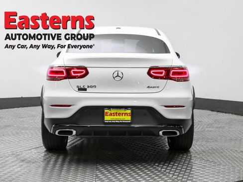 Used 2023 Mercedes-Benz GLC 300 4MATIC Coupe image 6