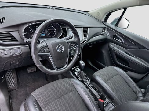 Used 2018 Buick Encore Preferred FWD image 7