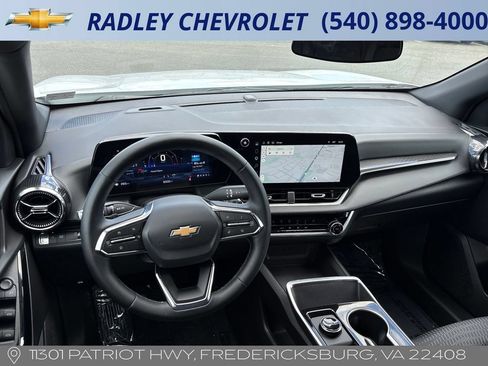 Certified 2026 Chevrolet Equinox LT FWD image 13