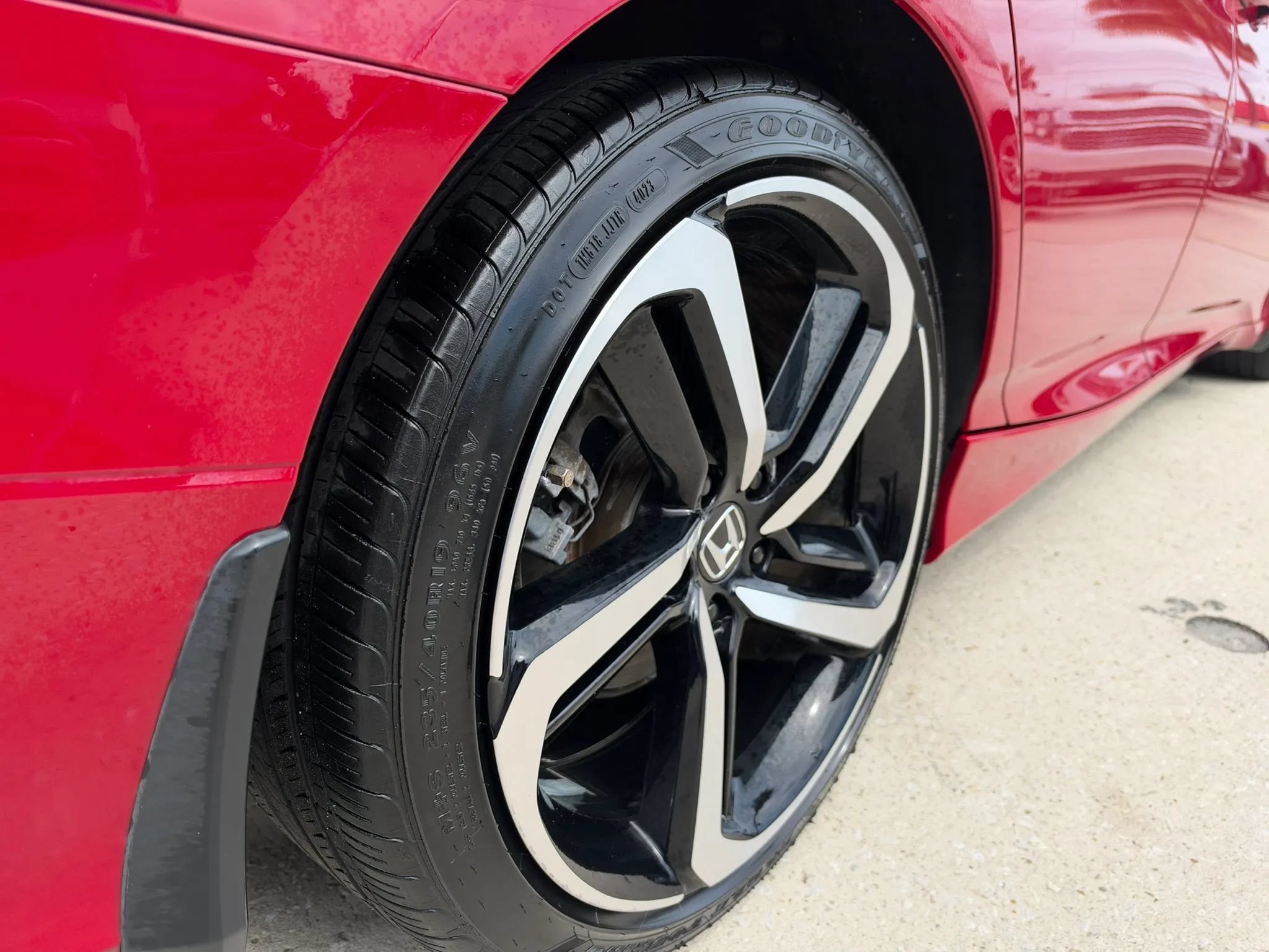 Used 2018 Honda Accord Sport image 22