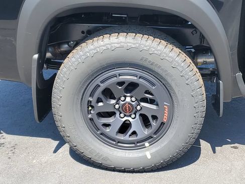New 2026 Nissan Frontier PRO-4X w/ Pro-4x Convenience Package AWD/4WD image 10