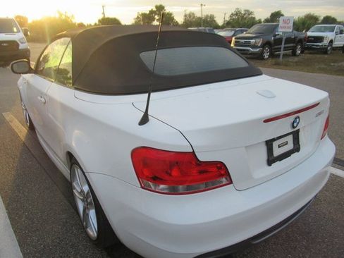 Used 2013 BMW 135i Convertible image 4