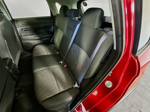 Used 2024 Mitsubishi Outlander Sport ES AWD/4WD image 28