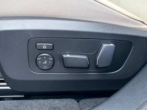 Used 2025 BMW X3 xDrive30i image 28