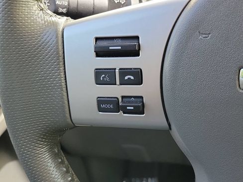 Used 2019 Nissan Frontier SL RWD image 30