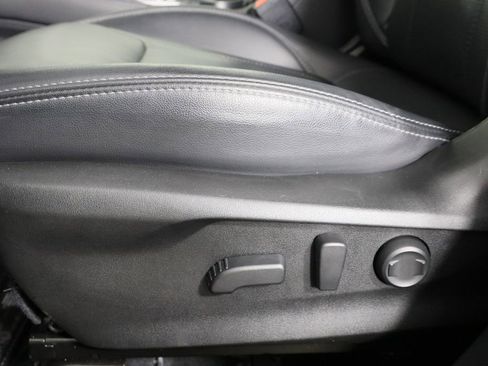 Used 2022 Subaru Forester Touring w/ Popular Package #3 image 25