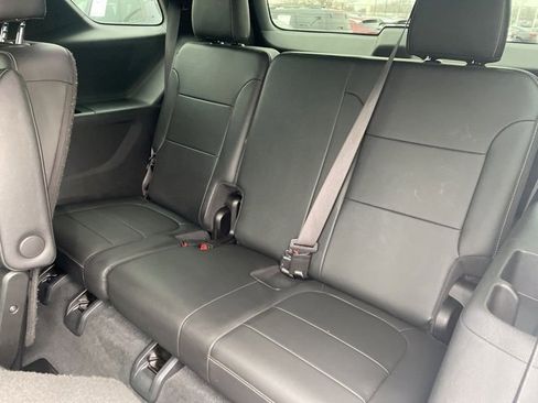 Certified 2022 Chevrolet Traverse LT w/ Midnight/Sport Edition image 7