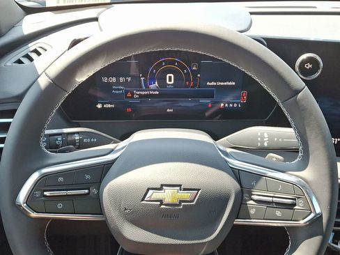 New 2026 Chevrolet Traverse LT w/ Driver Confidence Package image 9