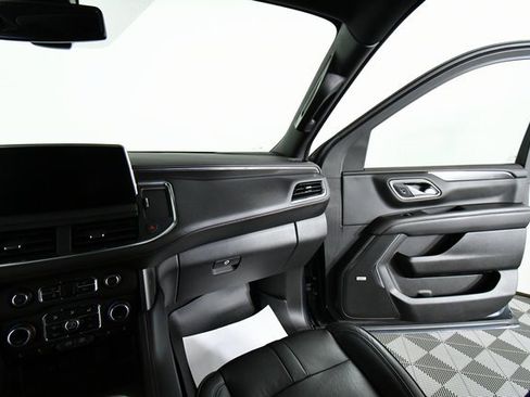 Used 2021 Chevrolet Tahoe RST w/ Luxury Package image 20