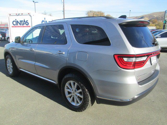 Used 2021 Dodge Durango SXT AWD/4WD image 4