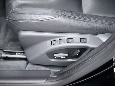 Used 2017 Volvo S60 T5 Inscription Platinum w/ Climate Package image 21