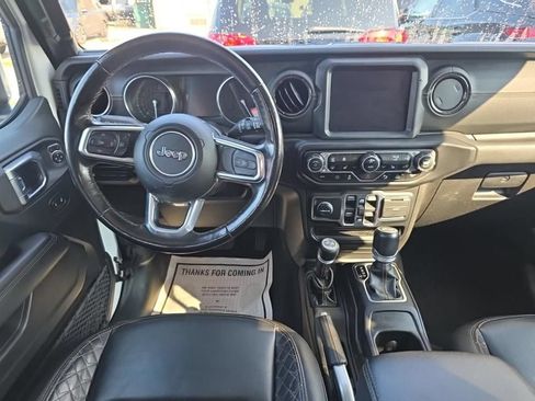 Used 2021 Jeep Wrangler Unlimited Sahara AWD/4WD image 4