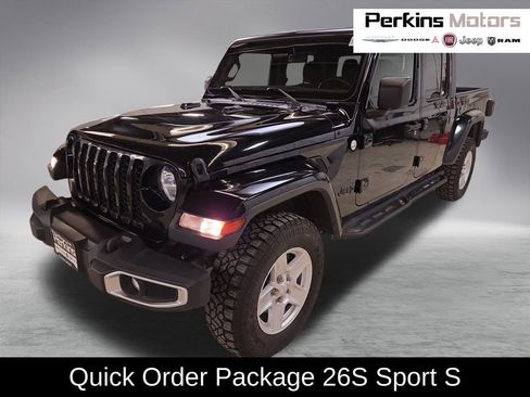 Used 2021 Jeep Gladiator Sport image 1