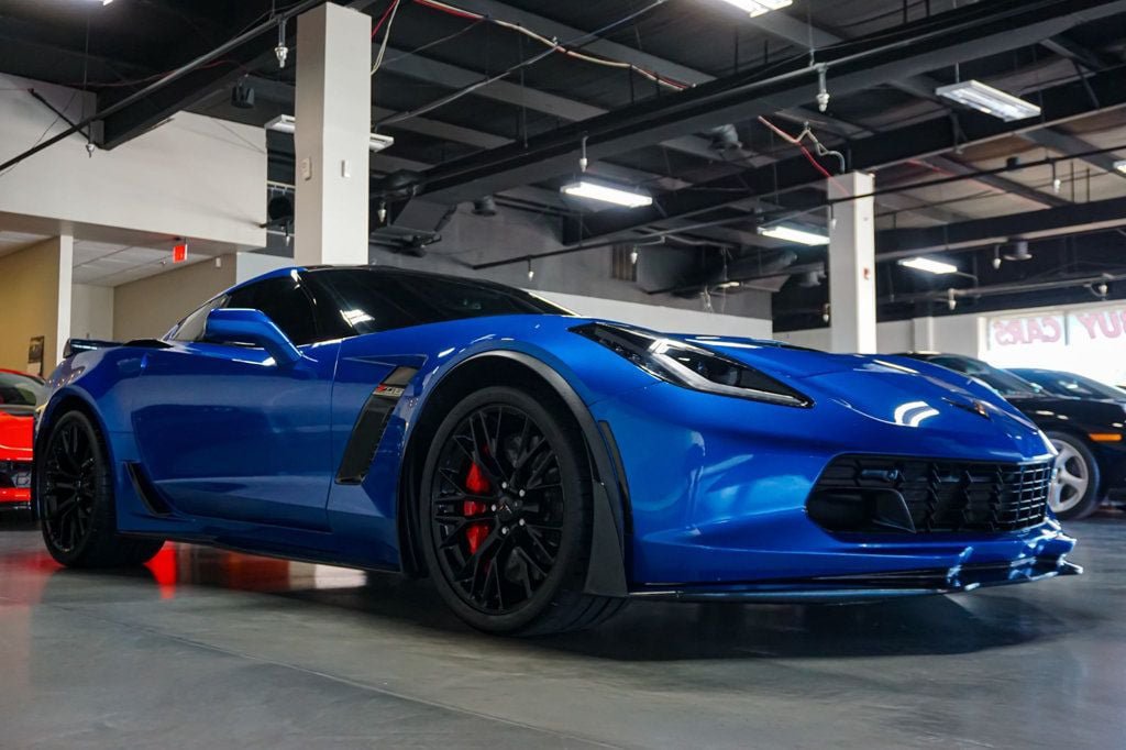 Used 2016 Chevrolet Corvette Z06 w/ Z07 Performance Package RWD image 2