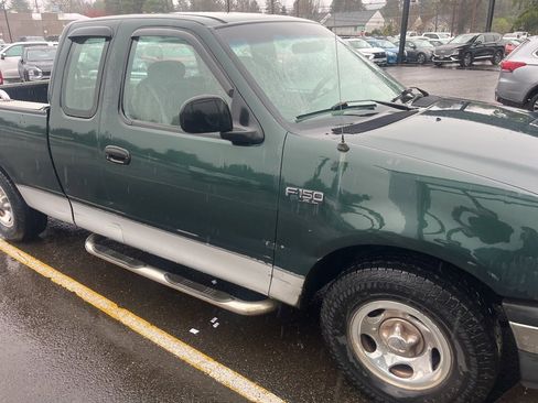 Used 2001 Ford F150 XL image 4