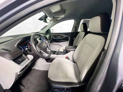 Used 2018 GMC Terrain SLE w/ Driver Convenience Package image 13