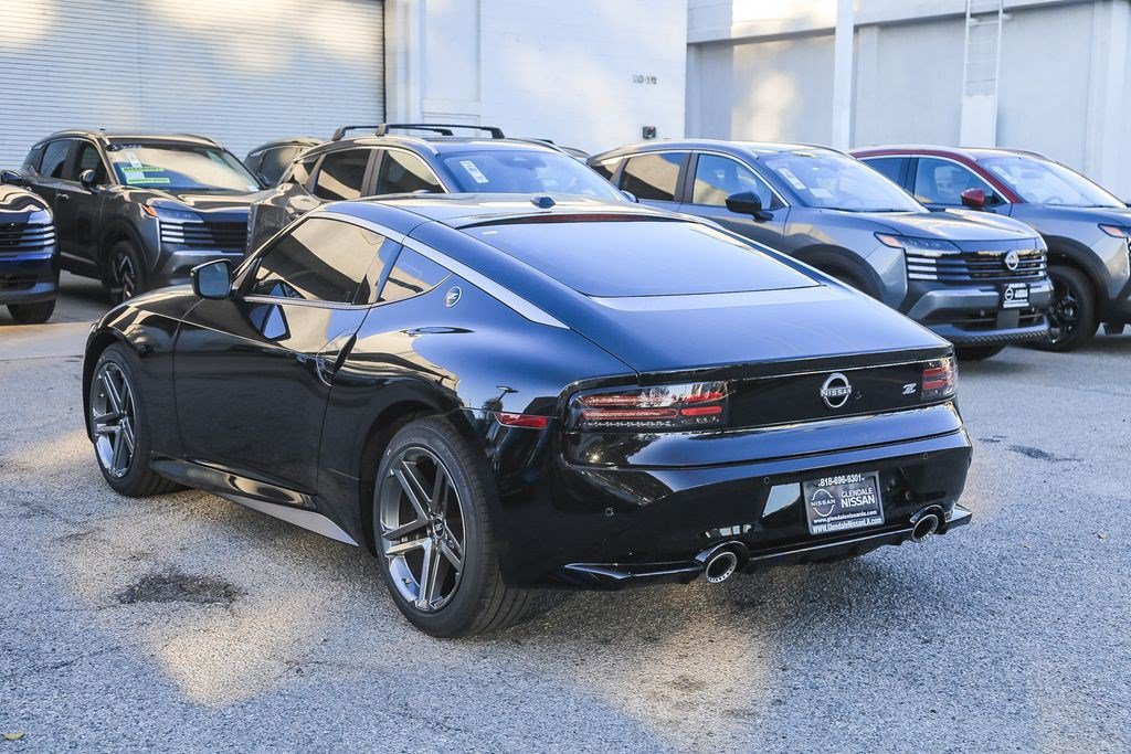 New 2026 Nissan Z Performance w/ Floor Mat Package RWD image 6