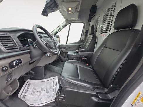 Used 2025 Ford Transit 250 148 Medium Roof Extended AWD w/ Load Area Protection Package image 11
