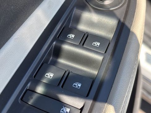 Used 2019 Buick Encore Preferred w/ Safety Package image 30