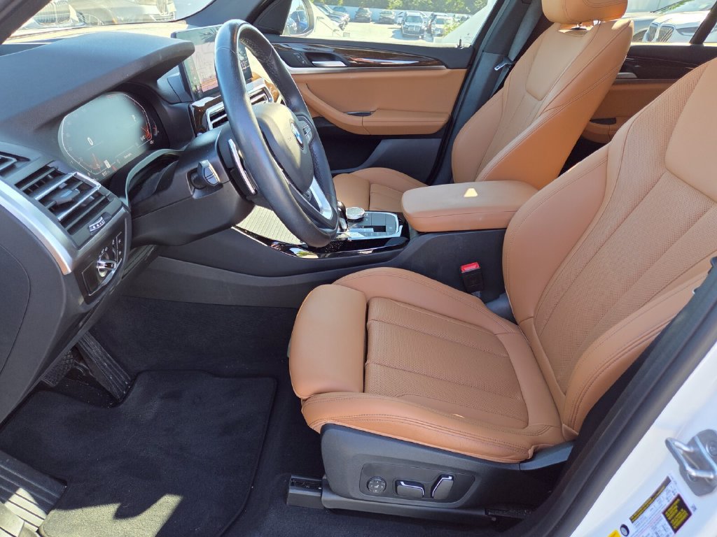 Certified 2024 BMW X3 sDrive30i w/ Premium Package RWD image 9