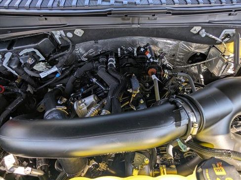 New 2025 Ford Expedition Max Platinum w/ Driver's Package image 16