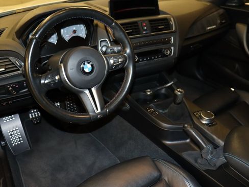 Used 2017 BMW M2 RWD image 39