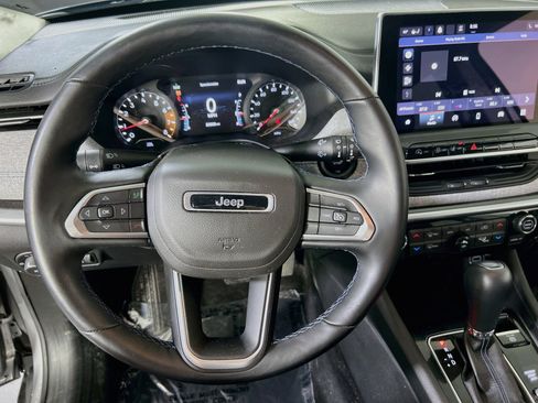 Used 2022 Jeep Compass Latitude w/ Convenience Group AWD/4WD image 11
