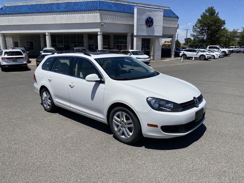 Used 2011 Volkswagen Jetta TDI FWD image 32