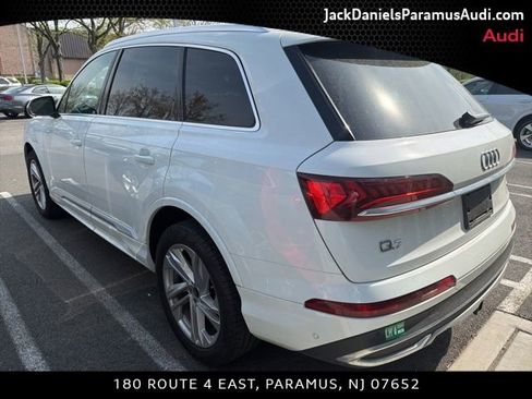 Used 2023 Audi Q7 2.0T Premium w/ Convenience Package image 7