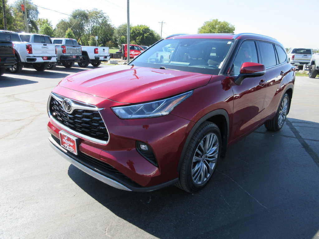 Used 2021 Toyota Highlander Platinum AWD/4WD image 11