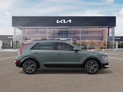 New 2026 Kia Niro SX FWD image 7