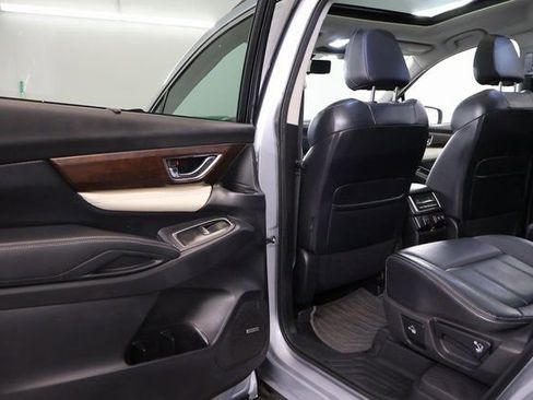 Used 2022 Subaru Ascent Touring image 28