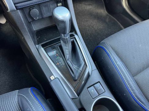 Used 2019 Toyota Corolla SE image 27