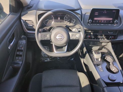 Certified 2024 Nissan Rogue SV AWD/4WD image 31