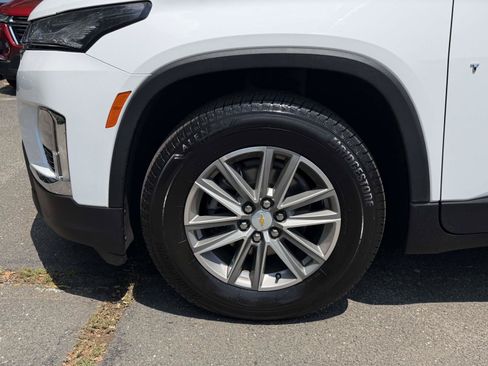 Certified 2023 Chevrolet Traverse LT AWD/4WD image 7