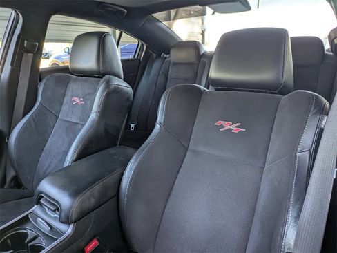 Used 2015 Dodge Charger R/T image 7