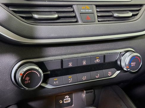 Used 2021 Nissan Altima 2.5 S w/ Driver Assist Package image 18