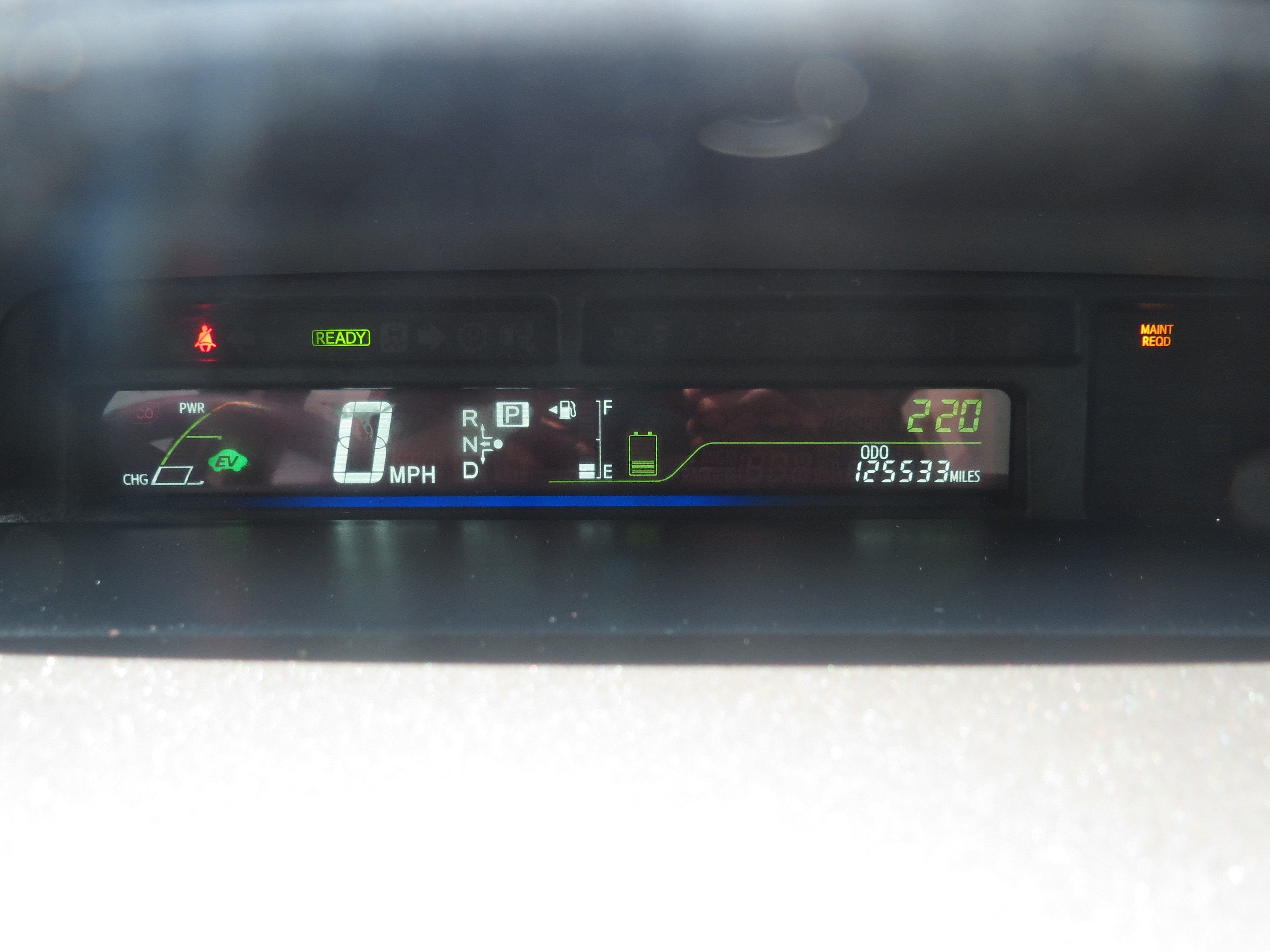 Used 2014 Toyota Prius V Two FWD image 13