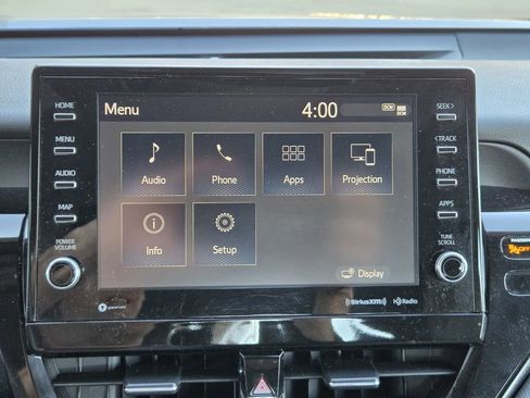 Used 2024 Toyota Camry XSE FWD image 11